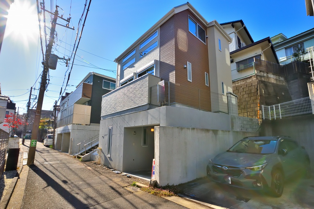 2-216-3 Fujidana, Nishi-ku, Yokohama, Kanagawa, Japan 2-216-3 Fujidana, Nishi-ku, Yokohama, Kanagawa, Japan